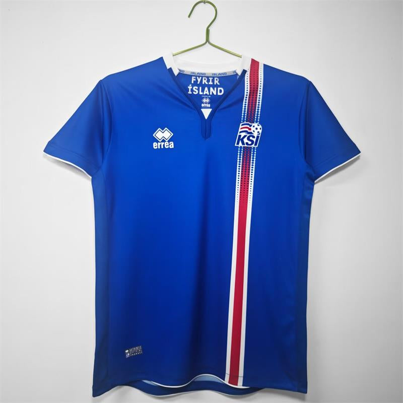 Maillot Islande 24-25