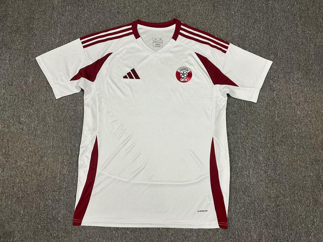 Maillot Qatar 24-25