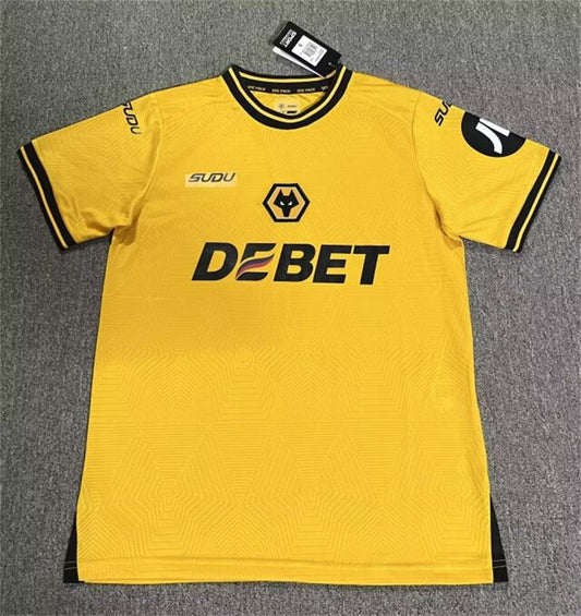 Wolves Wolverhampton Wanderers FC Shirt