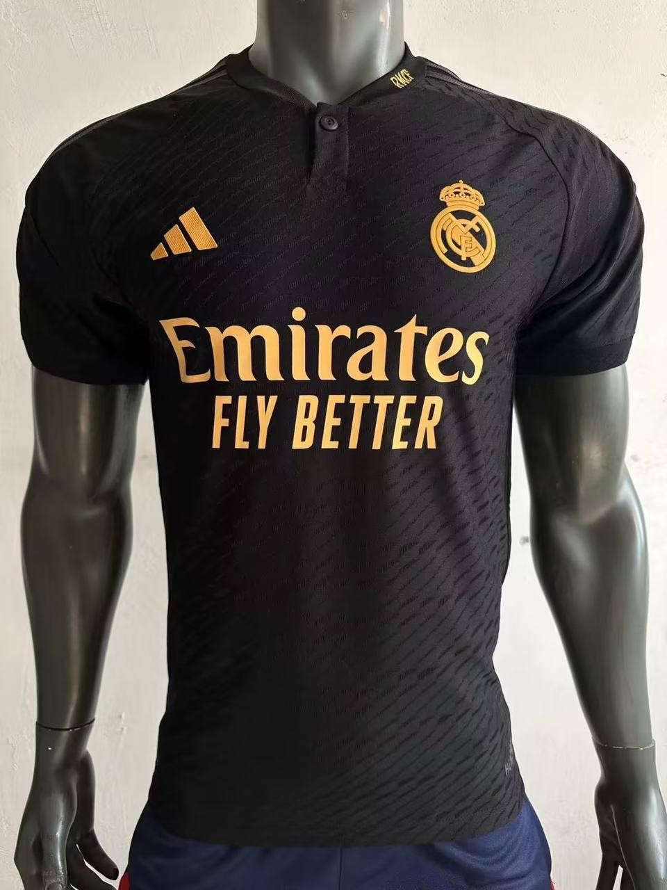 Maillot Real Madrid Version Player FC 23-24